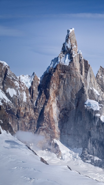 Cerro Torre, Mountain range